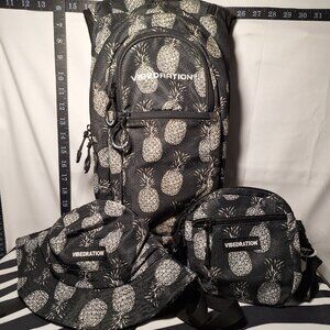 Vibedration Hydration Backpack w/o bladder w/ Hat & Bag, blk wht pineapple